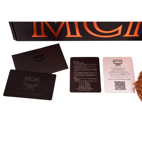 37 NUEVAS SANDALIAS $490 MCM Marrón Tostado Italiano Piel Fx TRAVIA MCM LOGOTIPO DORADO Deslizables Planas - Imagen 13 de 19