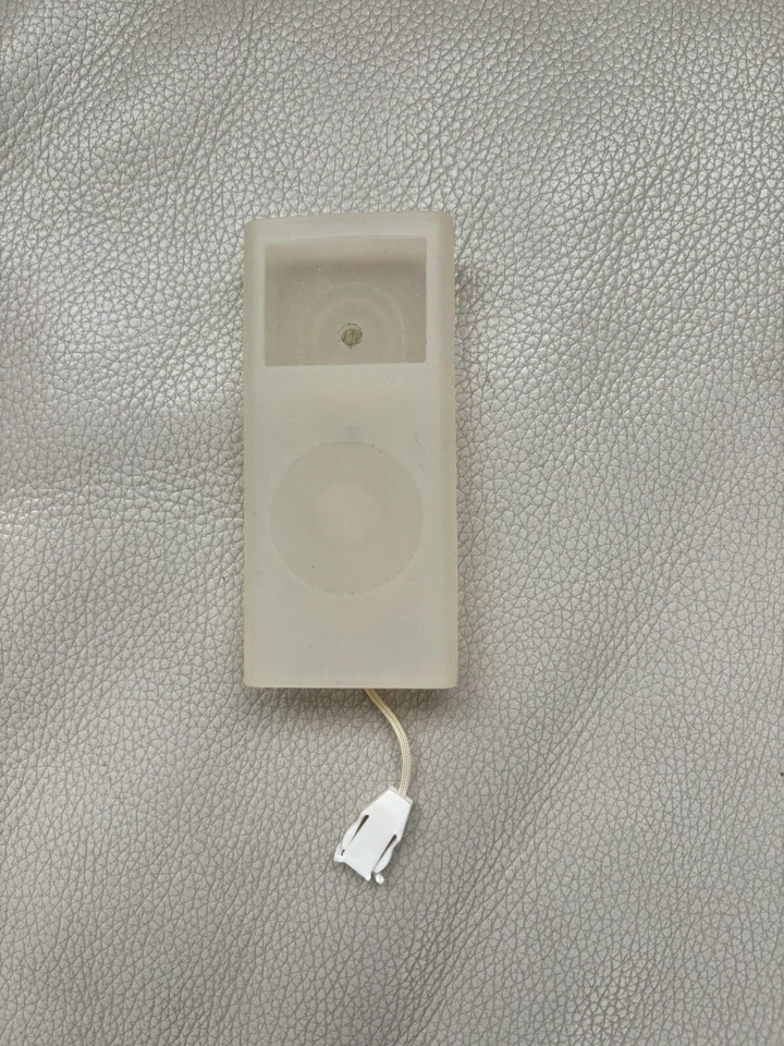 2 Fundas Una Cuero Otra Silicona Transparente Funda para iPod Nano 2da Generación Foto 2 de 3