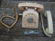Vintage 1965 Cream Bell System AT T Electric Home Rotary Dial Land Telephone#K