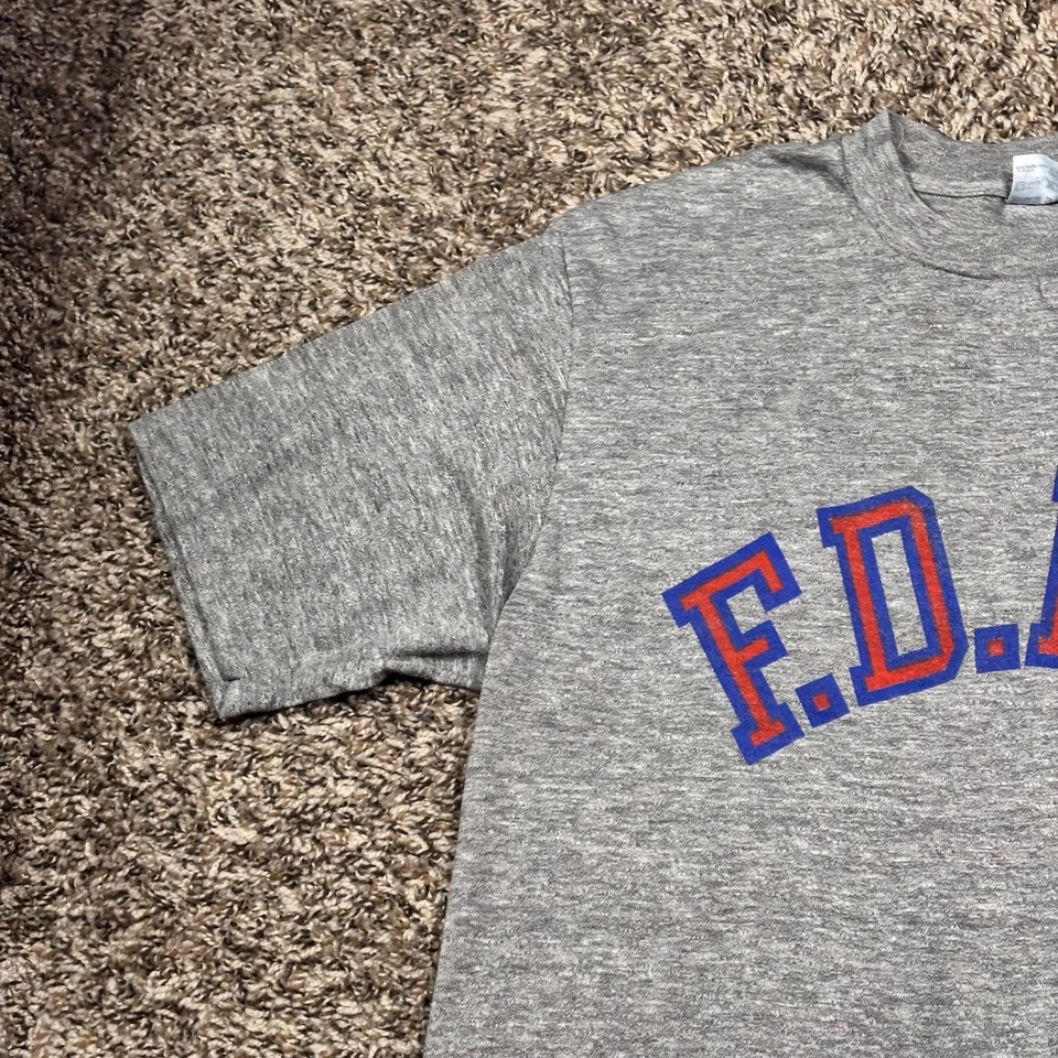 Camiseta De Colección FDNY Gris Con Knicks Colores NYC Stedman 5050 EE. UU. L 19x29 Foto 2 de 4