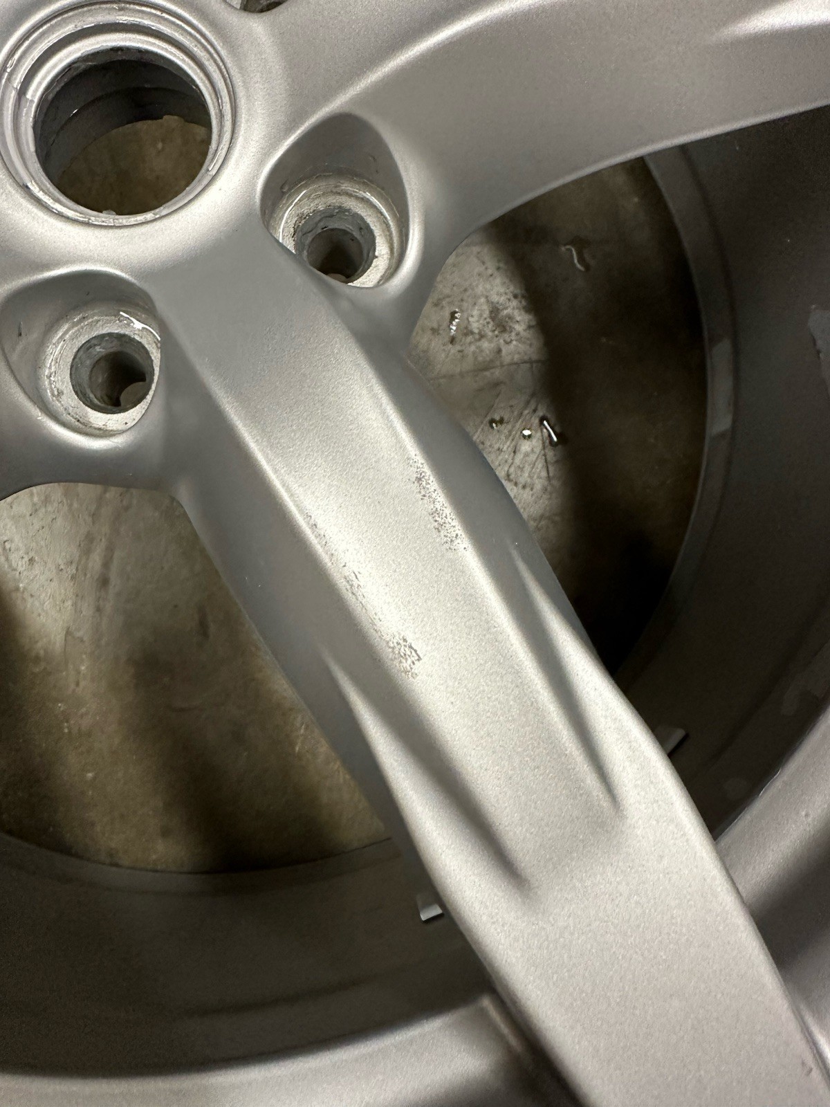 2016 20” FERRARI GTC4 LUSSO 8.5x20 F151M 311037 Factory OEM (1) FRONT Wheel Rim