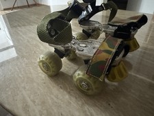 Verstellbare Kinder-Rollschuhe mit Camouflage...