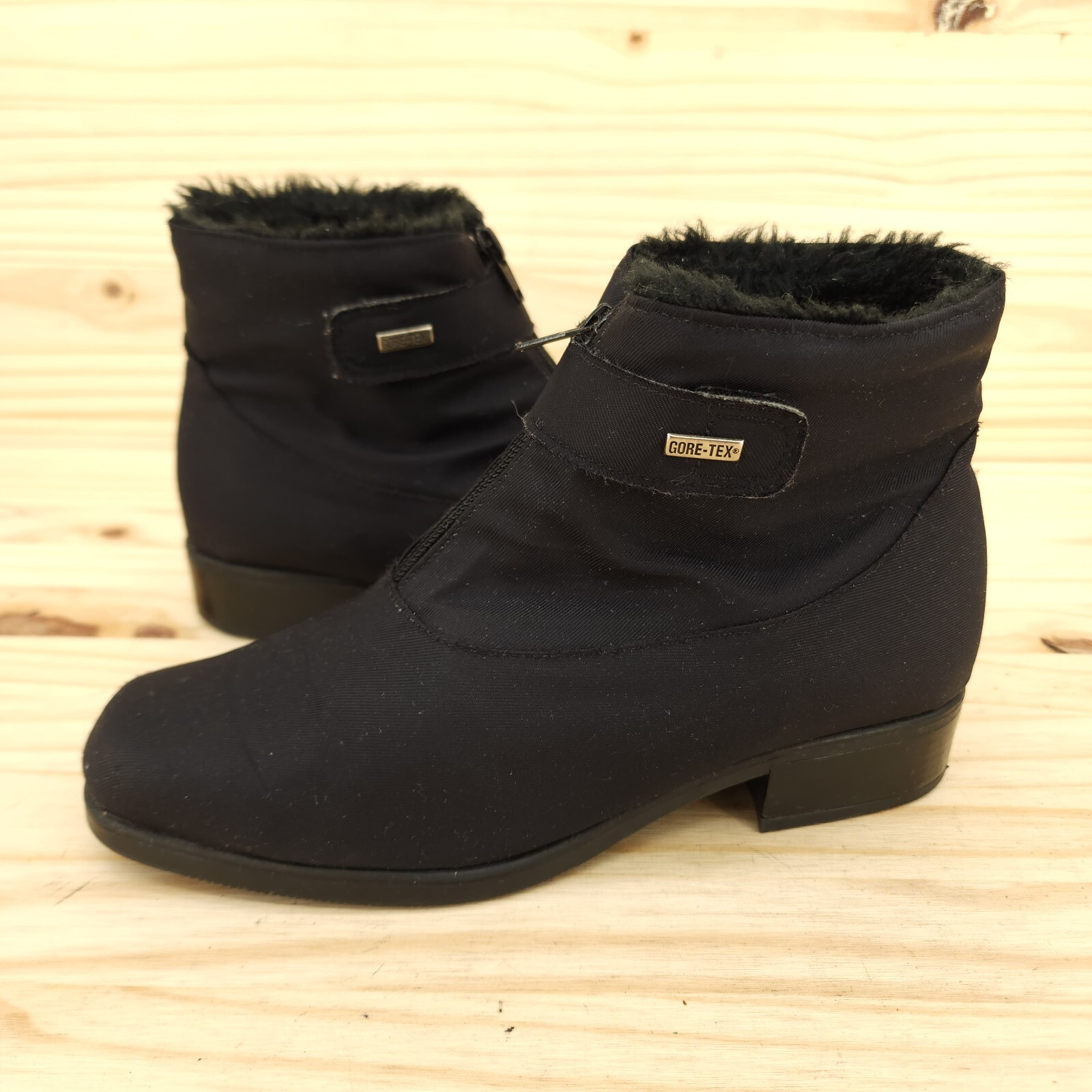 Santana Canada Women's Waterproof Ankle Boots Sz 8.5 … Gem