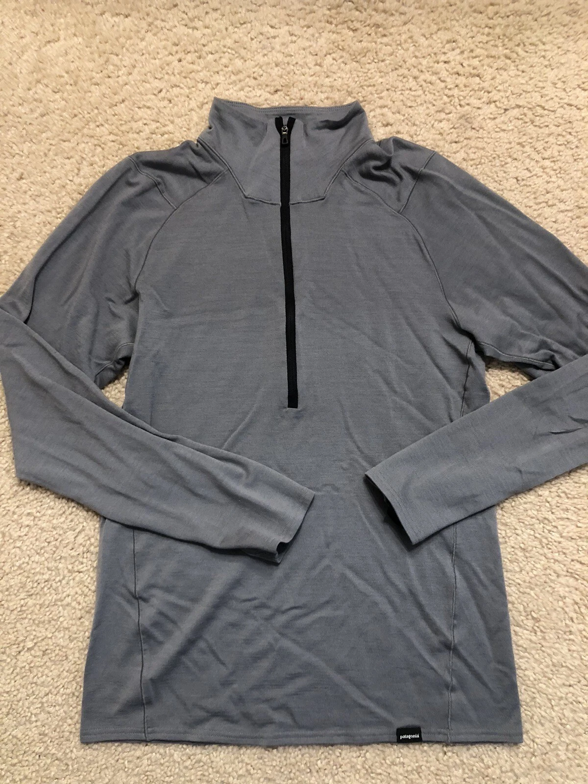 Patagonia Sweater Men’s Sz Small Merino Wool Baselayer 1/4 Zip Long Sleeve