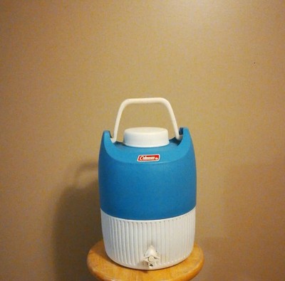 coleman 3 gallon water cooler