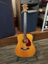 Guitarra acústica Yamaha FG-500