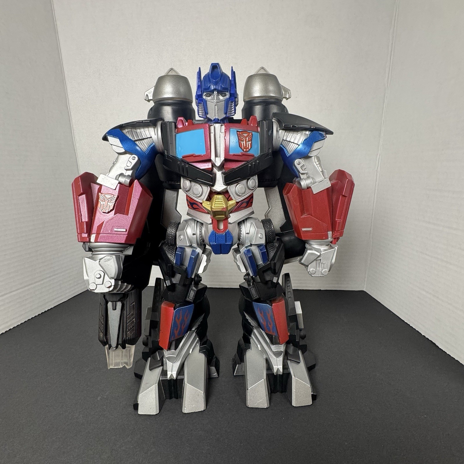 Hasbro 2008 Transformers Mega Power Bots Jetpower Optimus Prime 12" Talking Toy