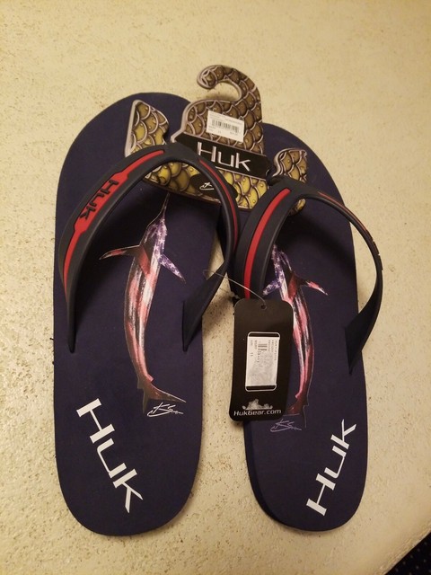 huk flip flops