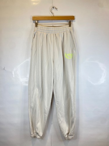 Girls' Nike Sportswear Club Fleece Loose Jogger Sweatpants Light Bone Size Large - Picture 2 of 9