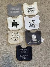 Set of 7 unisex bibs