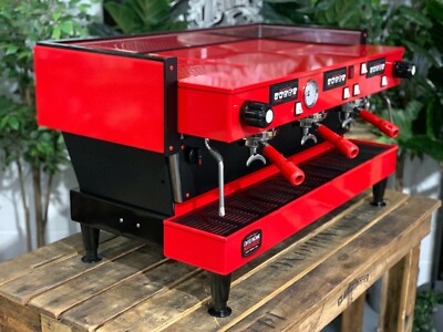 La Marzocco エスプレッソマシン 赤 La Marzocco Linea Mini Espresso Machine - Red