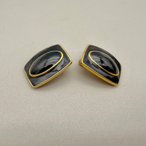 Vintage Monet Earrings Clip On NAVY BLUE Gold Tone Classy Preppy Rectangle Studs - Picture 15 of 20