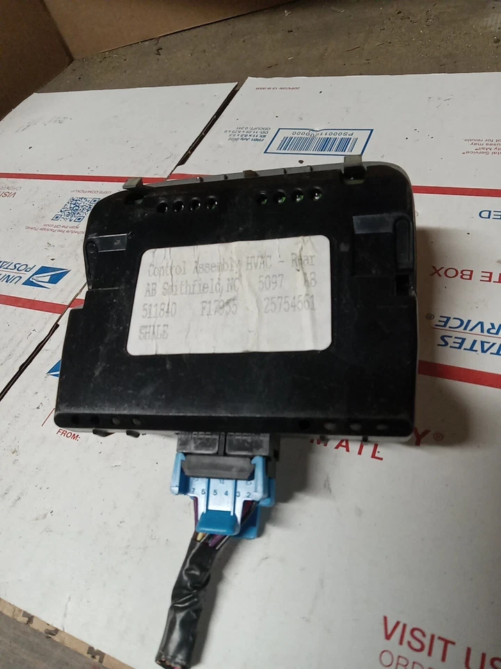 Control de calefacción asiento trasero Cadillac Deville, 25715063 2000 2001 2002 2003 2004 05 Foto 3 de 4