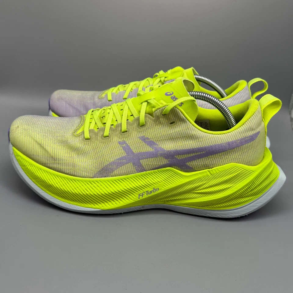 Asics Superblast Mens 11.5 Neon Yellow Athletic Running Sneakers Lace-Up Low Top - Image 4 of 4
