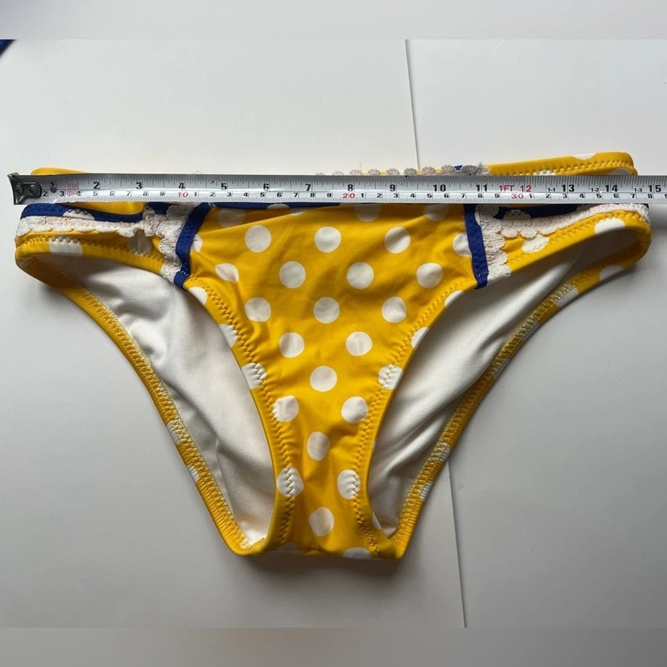 Bikini Betsey Johnson 2 Piezas Amarillo Azul y Blanco Lunares Traje de Baño Foto 4 de 4