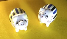 Vintage Ceramic Pigs Salt And Pepper Shakers Blue & Yellow Stripes 3” Long