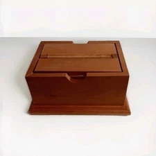 Cigarette  Surprise & Delight Magic Wood Dispenser Wooden Box New In Box