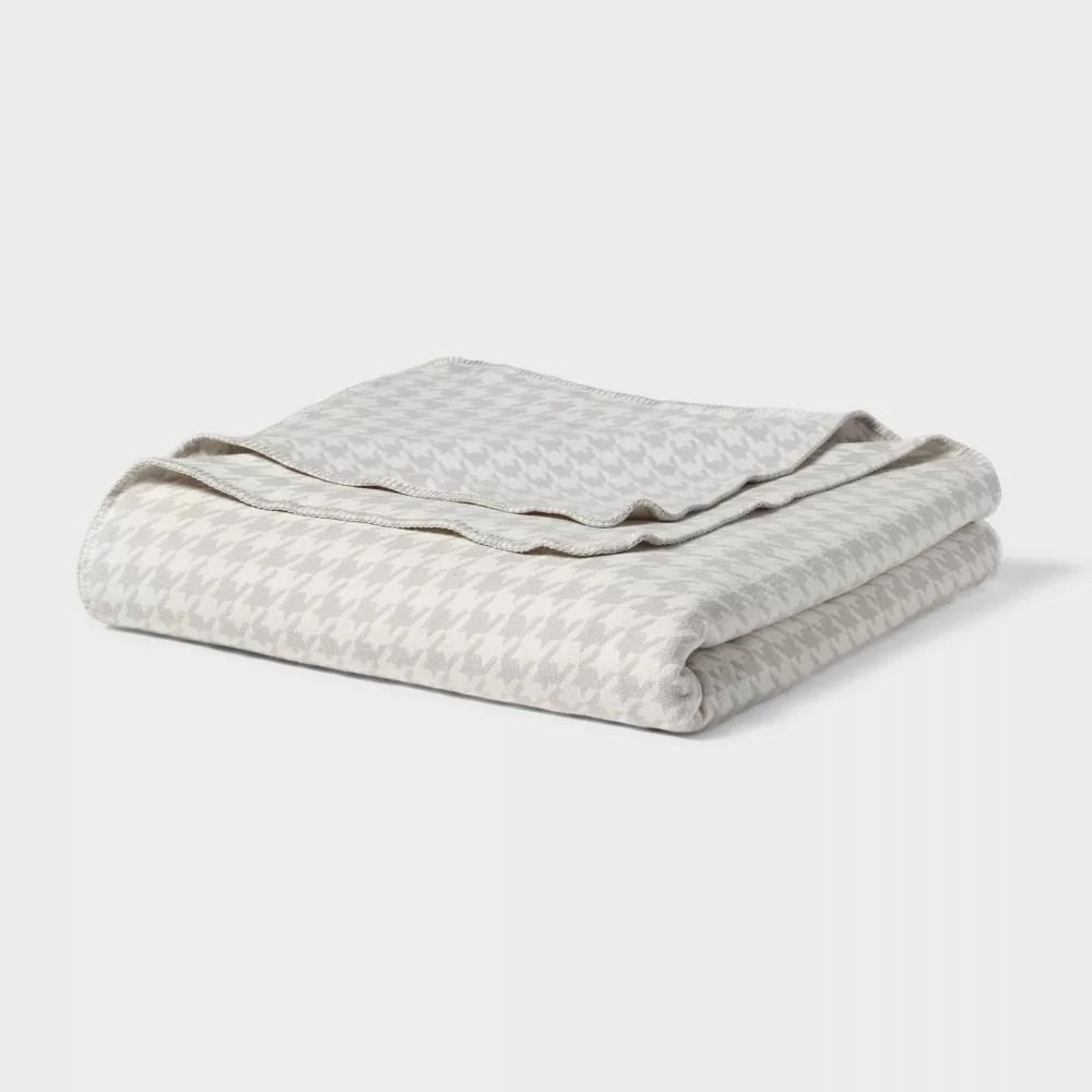 Королевское матовое хлопчатобумажное одеяло серого цвета в Хаундстут - Порог 8390₽