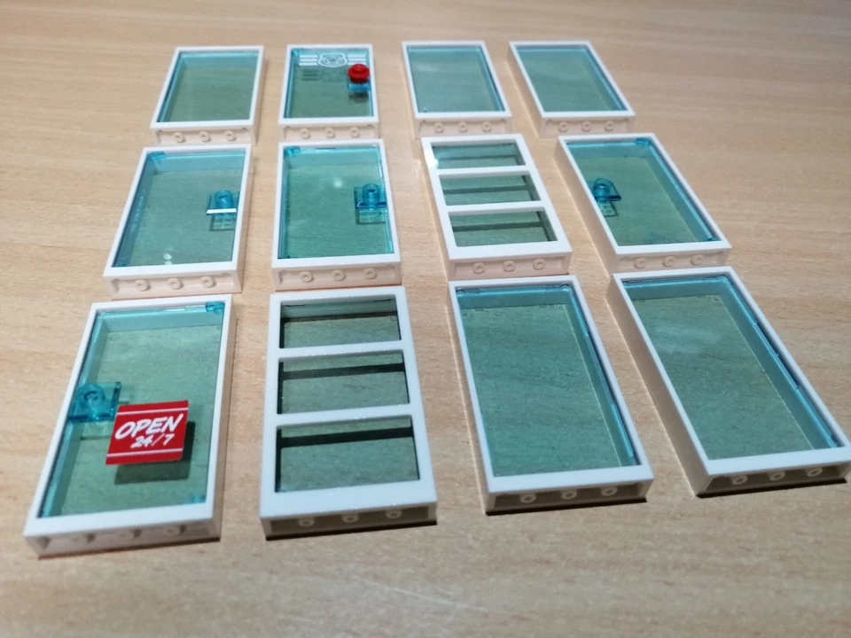 LEGO Sortiment Fenster und Türen weiß / City Creator Sammlung - Bild 4 von 4