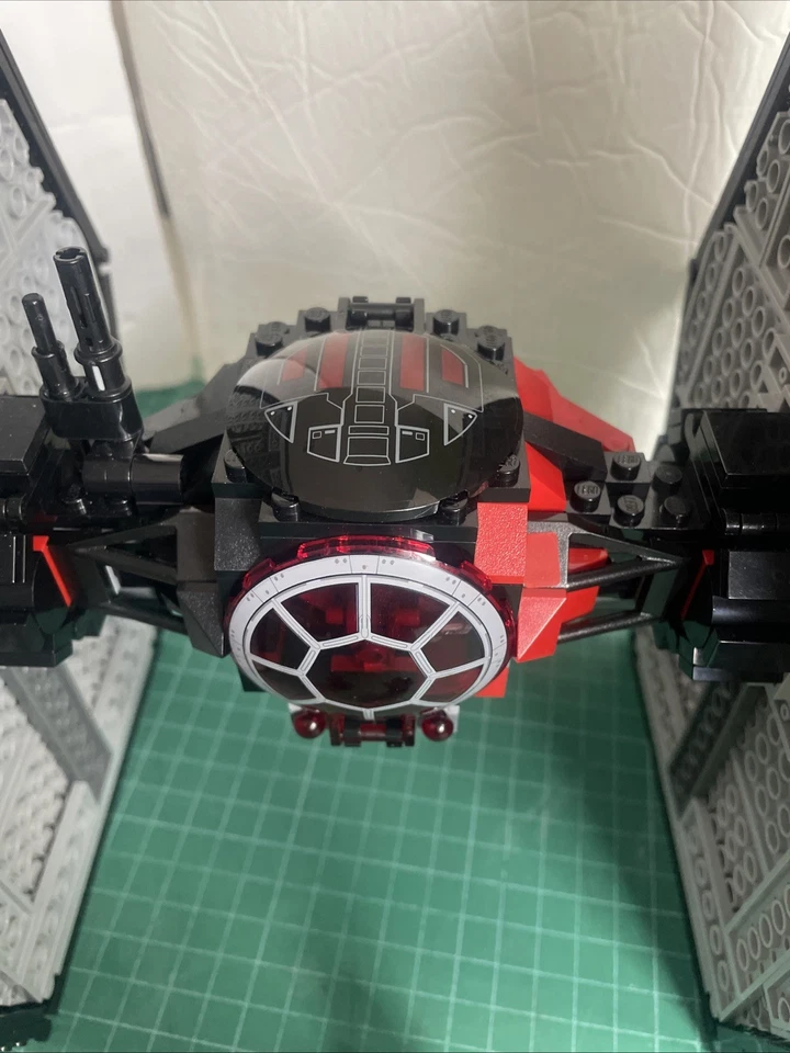 LEGO 75101 Star Wars First Order Special Forces TIE Fighter (See Details) - Image 2 of 4