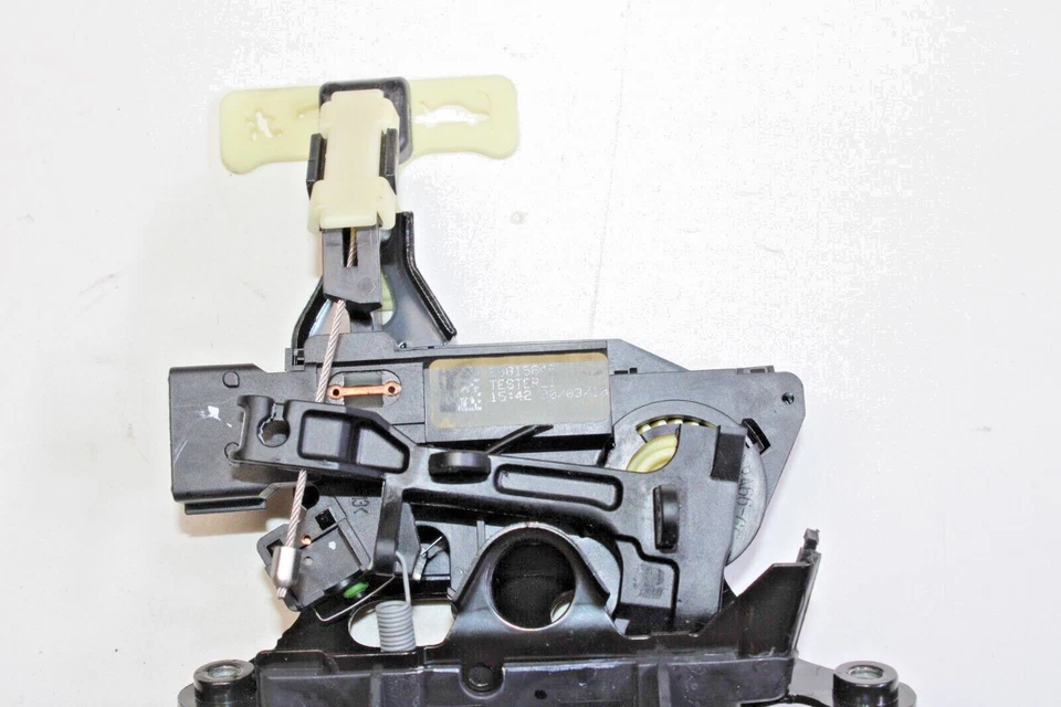 Solenoide actuador de bloqueo de tapa de maletero Malibu 2008-2012 OEM 20815646 Foto 3 de 4