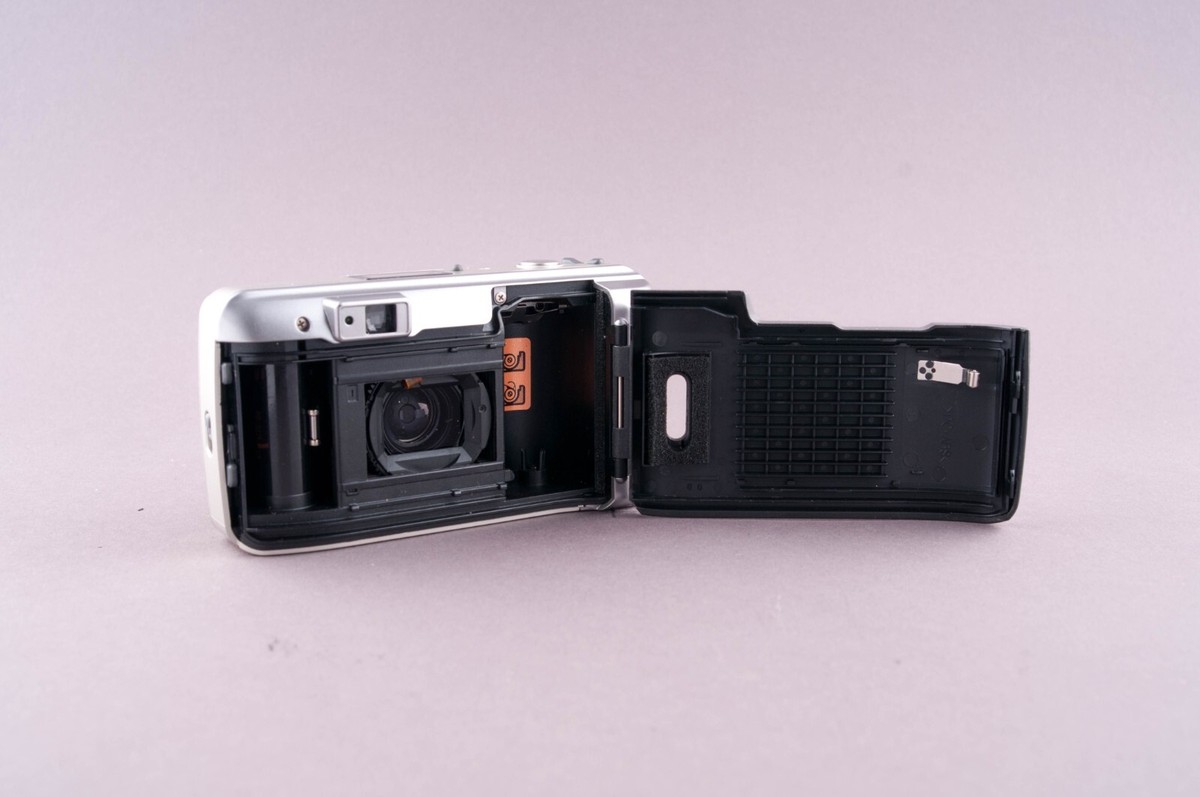 Olympus superzoom 80s 35mm Point & Shoot Film Camera | eBay