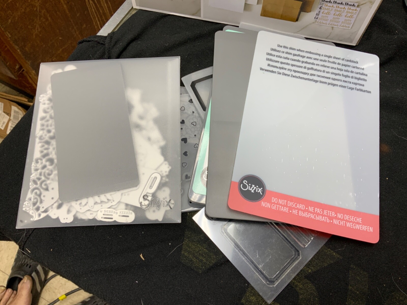 Sizzix Texture Boutique Embossing MachineGray & White/ SIDEKICK