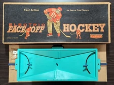 VINTAGE 1960s Emenee Battery Opp Face Off Hockey Tabletop Game for 1 or 2 People