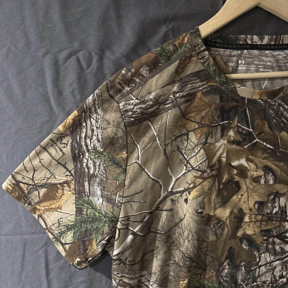 Mens Under Armour Heat Gear Scent Control Loose Fit Short Sleeve Camo Shirt Sz L - Image 4 of 4