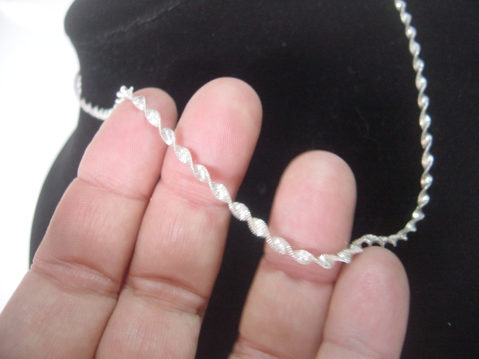 Beautiful vintage Solid SILVER  18" twisted spark… - image 2