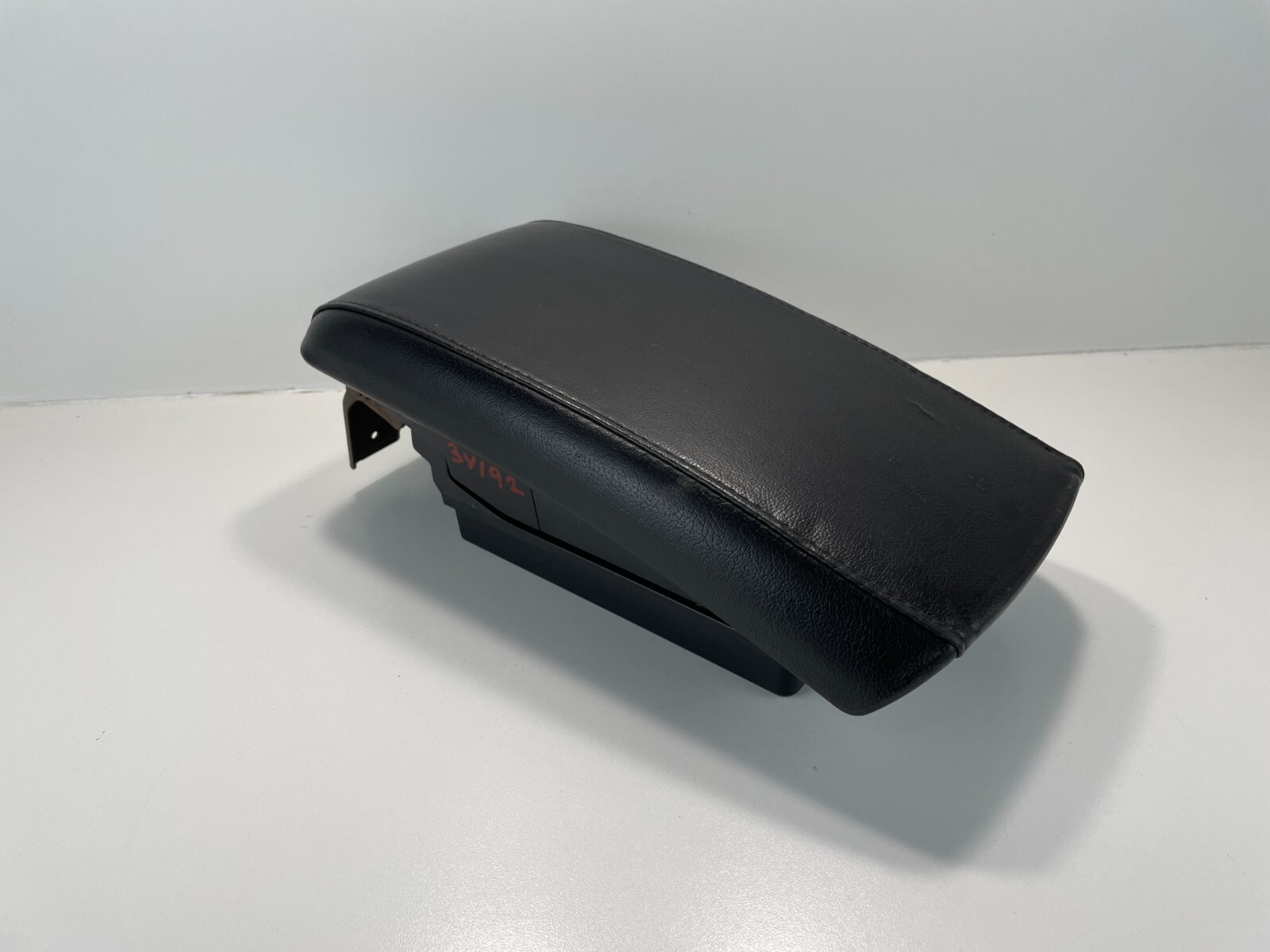 20072012 NISSAN ALTIMA CENTER DASH LID ARMREST STORAGE CONSOLE OEM