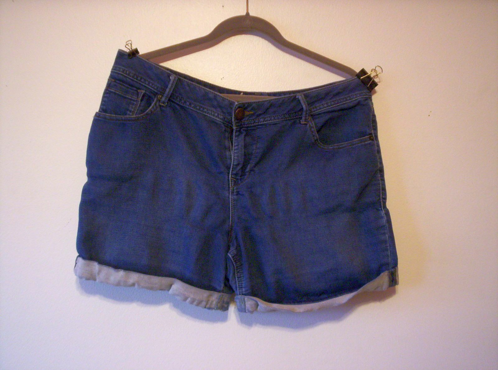 Womens Lane Bryant Cuffed Denim Shorts Size 16 Short Gem