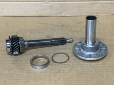 1994 Borg Warner Tremec Ford Mustang T5 T-5 052 Input Shaft 23 Tooth 10 Spline