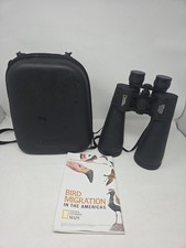 National Geographic 20 x 70 Field of View 174 ft /1000 yd Binoculars with Case
