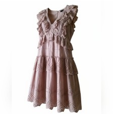 BCBGMAXAZRIA | Dusty Rose Eyelet Tiered Mini Dress 🌸✨ Size 4