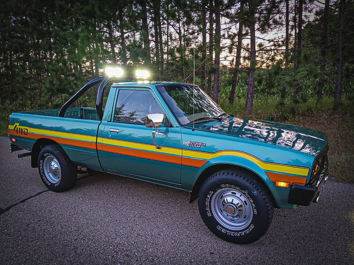 Click photo thumbnail to view