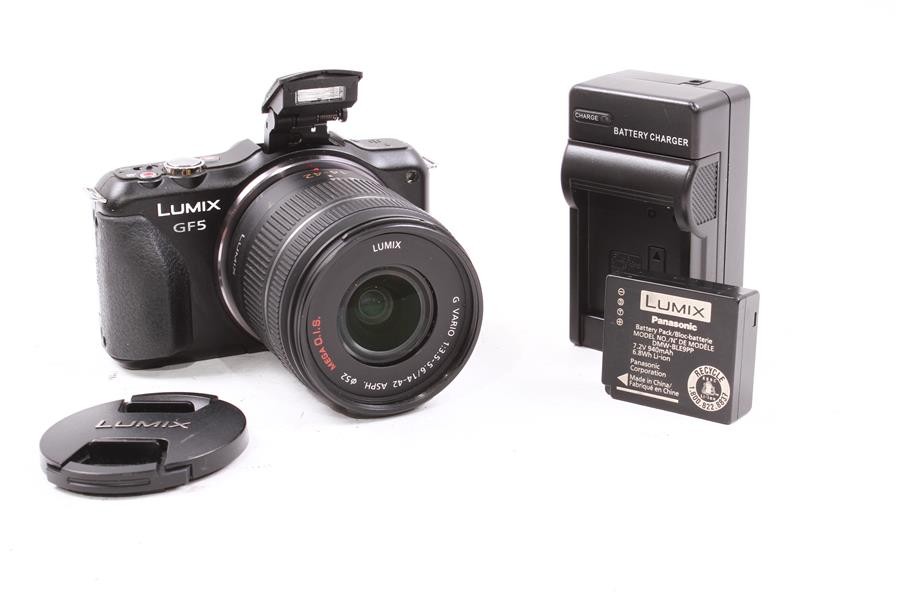 Used Panasonic Lumix DMC-GF5 ILC Digital Mirrorless Camera w/ 14-42mm Lens