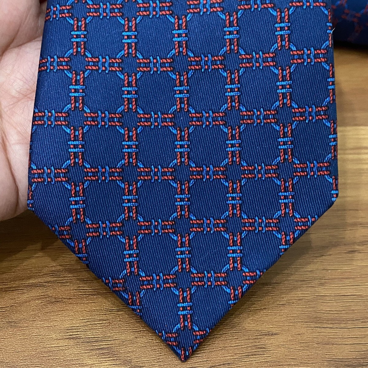Rare Vintage HERMÈS Paris 668 OA Blue & Red Patterned 100% Silk