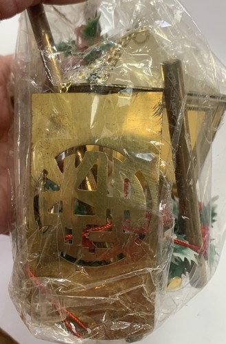 Vintage New in Box Christmas Metal Wind Chimes Hong Kong Mfg for SNP Chicago - Picture 3 of 10