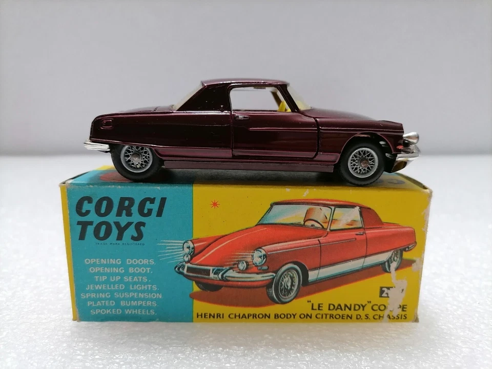 CITROEN Le Dandy Henry Chapron on DS Chassis - Corgi toys 259 , Gt. Britain 1959 - Image 4 of 4