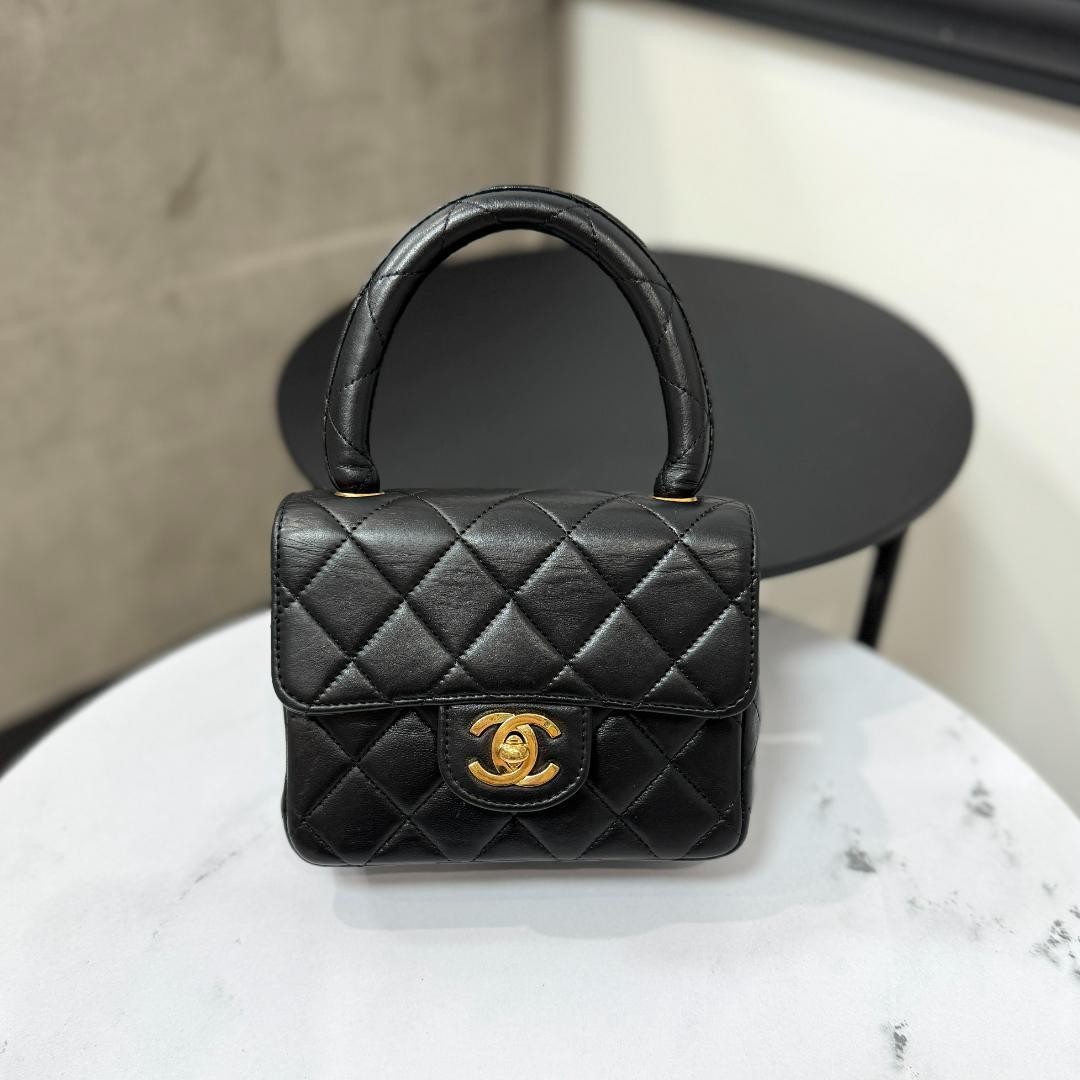CHANEL Black Lambskin Matelass Mini Crossbody Bag
