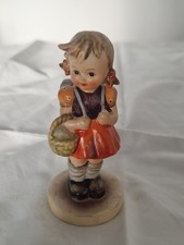 Vintage Goebel Hummel W. Germany "School Girl" Porcelain Figurine