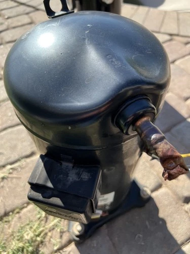 COPELAND SCROLL COMPRESSOR  Model  ZR57K3E - PFV-930 Year 2015- 220v  single ph 