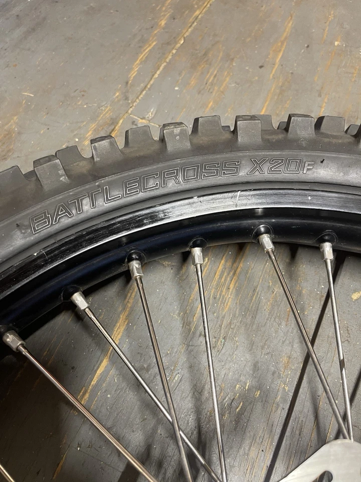 KTM 450 SXF 2016 edición de fábrica ruedas delanteras y traseras Foto 3 de 4