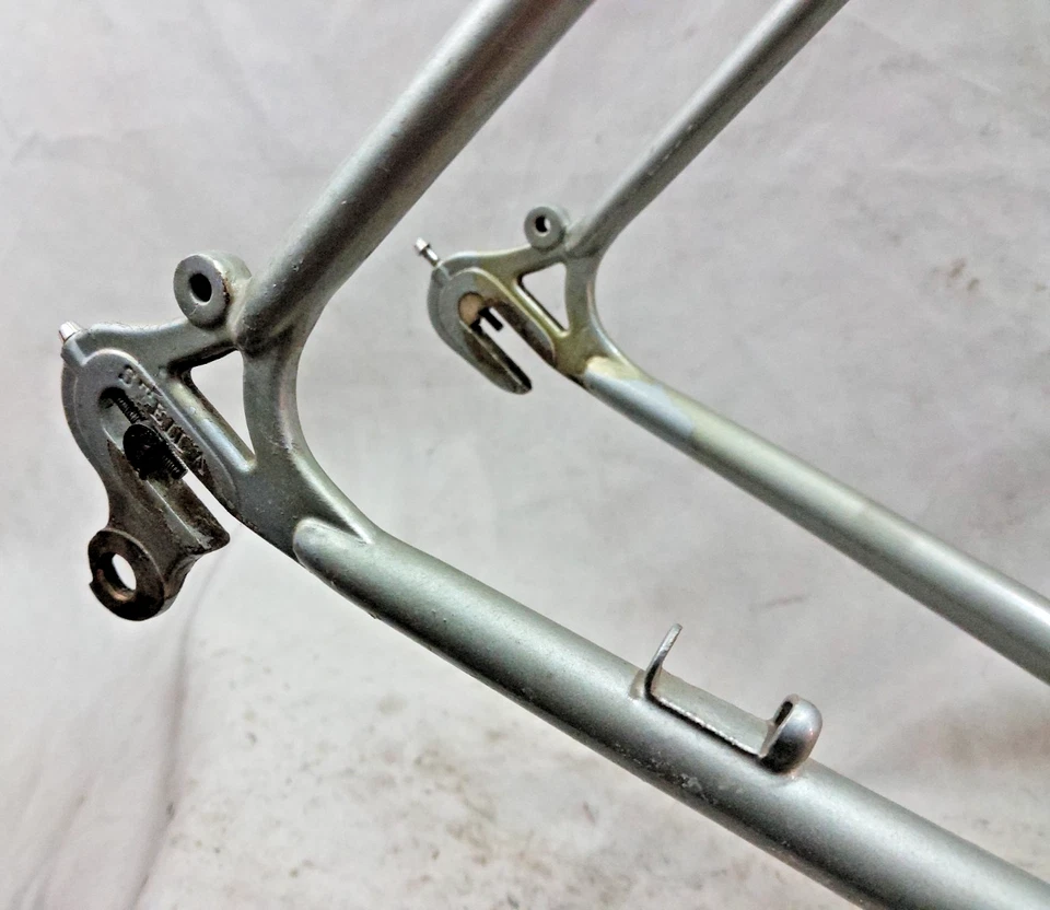Cuadro de bicicleta de carretera Stella 1979 55 cm mediano Durifort con orugas de acero a tope de cercanías :) Foto 4 de 4