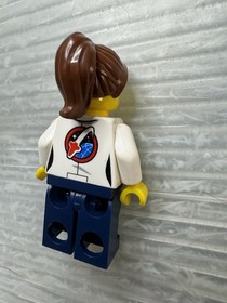LEGO Space female Scientist MINIFIGURE 60080