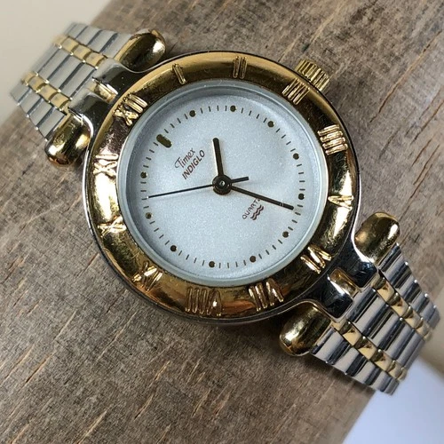 Vintage Timex Indiglo Women Fashion Two Tone Quartz Analog 25mm Watch 7"
