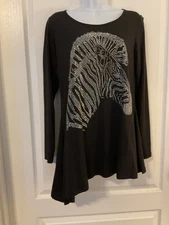 DG2 by Diane Gilman Women’s Black Studded Zebra Long Sleeve T-Shirt Size M