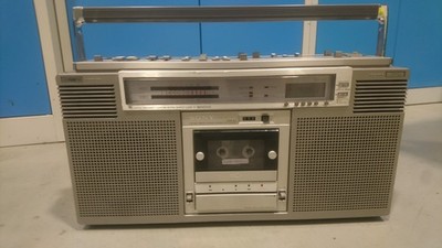 Sony CFS D7