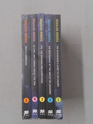 The Hitchhikers Guide to the Galaxy (5 Book Set), Adams, Douglas,